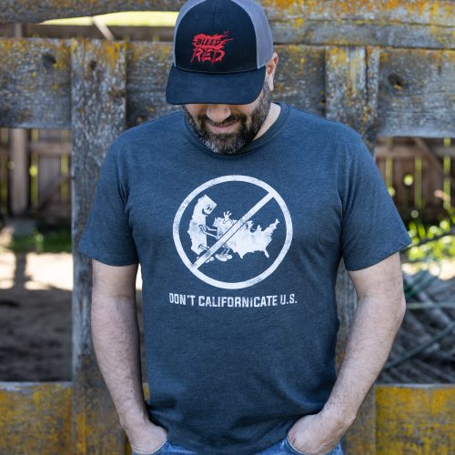 Man wearing charcoal Don't Californicate US T-shirt from United States of American's Republic USOAR
